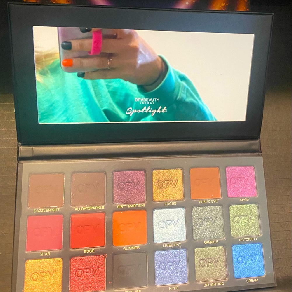 Opvbeauty London spotlight eyeshadow palette